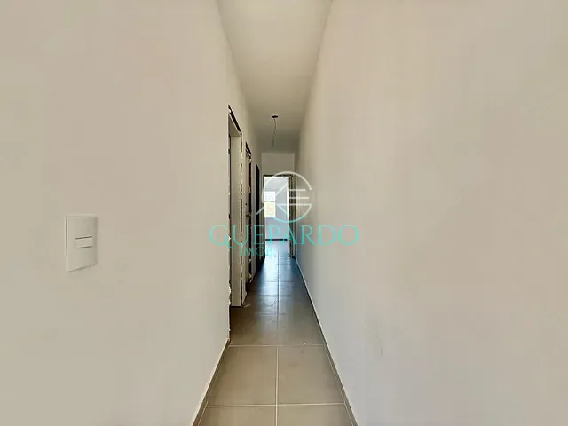 Casa 3 quartos e 2 banheiros, à venda, no bairro Paulista em Londrina