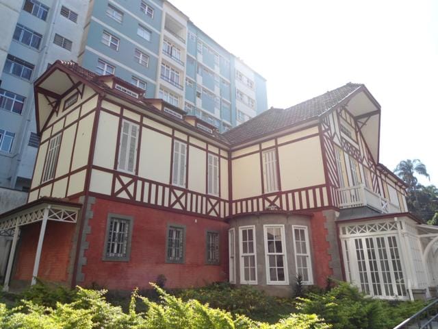 Casa para alugar, no bairro Centro em Petrópolis