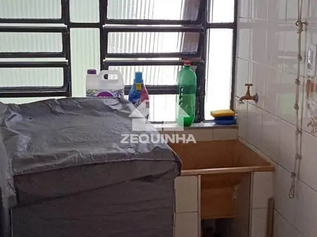 Casa com 261m² 4 quartos e 3 banheiros, à venda, no bairro Vila Yolanda em Osasco