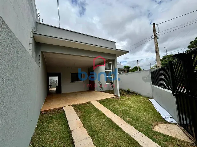 Casa 3 quartos e 2 banheiros, à venda, no bairro Jardim Bela Vista em Porto Feliz