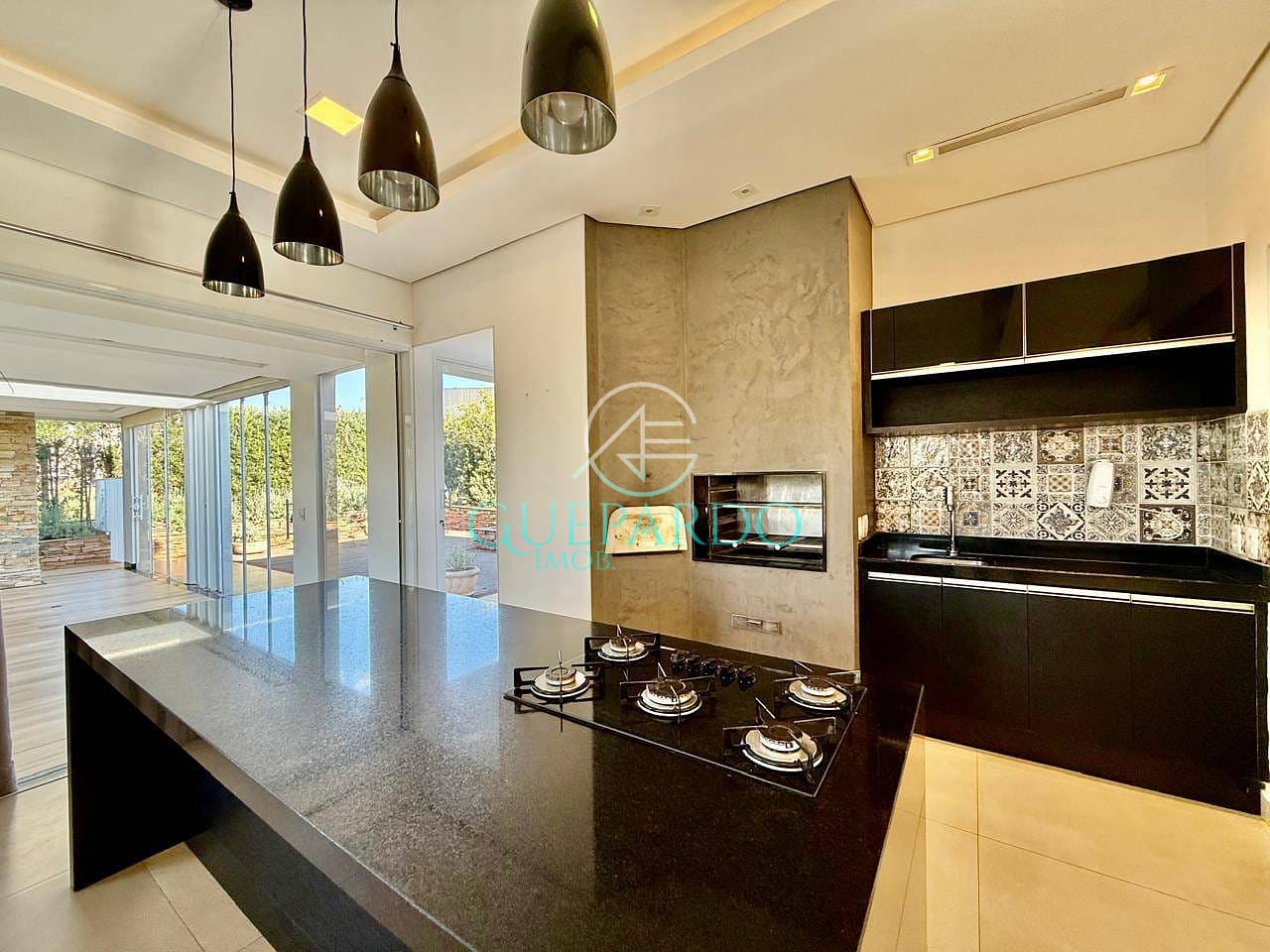 Casa à venda com 3 quartos, 213m² - Foto 9