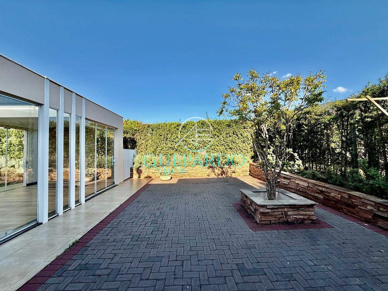 Casa à venda com 3 quartos, 213m² - Foto 30