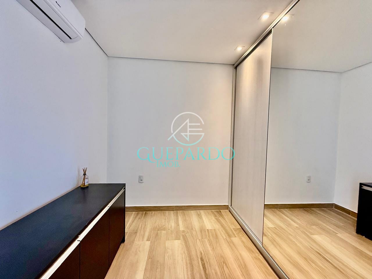 Casa à venda com 3 quartos, 213m² - Foto 34