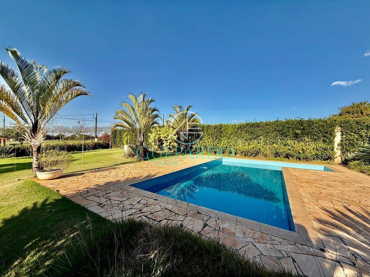 Casa à venda com 3 quartos, 213m² - Foto 8