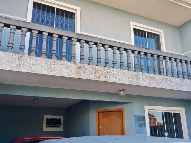 Casa com 533m² 3 quartos e 3 banheiros, à venda, no bairro Xaxim em Curitiba