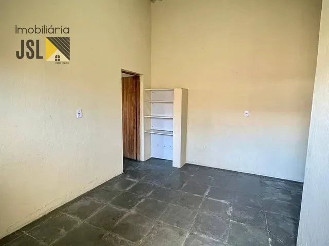 Casa 2 quartos e 1 banheiro, para alugar, no bairro Parque Residencial Nova Caçapava em Caçapava