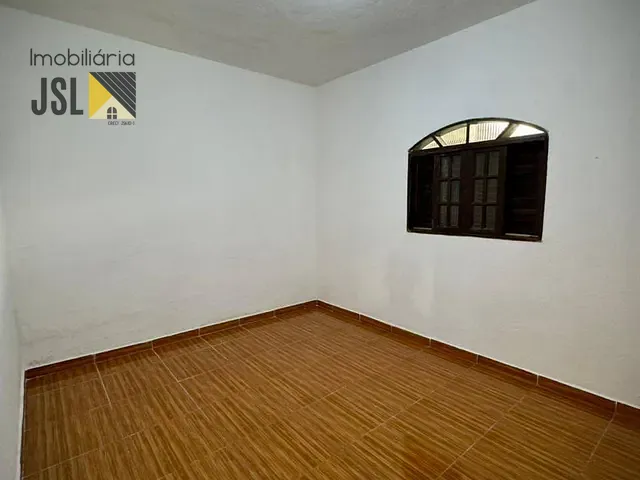 Casa 2 quartos e 1 banheiro, à venda, no bairro Parque Residencial Nova Caçapava em Caçapava