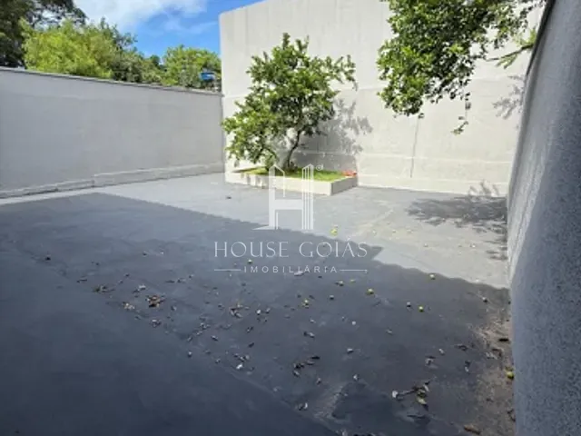 Casa com 300m² 3 quartos e 2 banheiros, à venda, no bairro Jardim dos Buritis em Aparecida de Goiânia