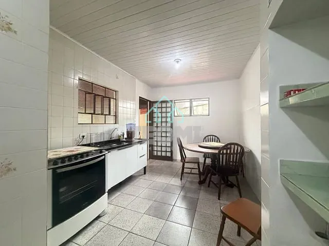 Casa 3 quartos e 1 banheiro, à venda, no bairro Centro em Tremembé