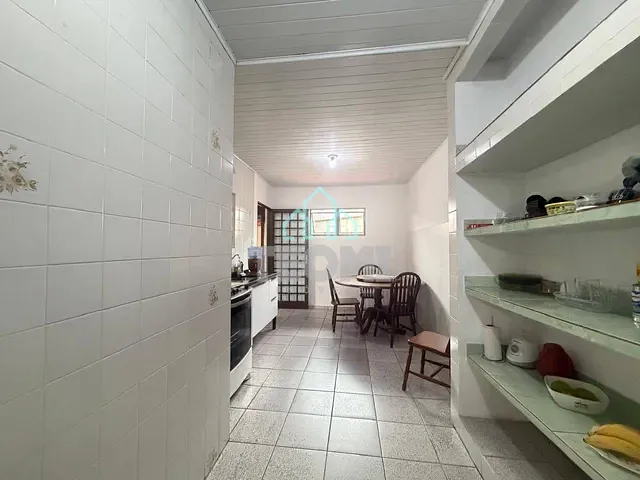 Casa 3 quartos e 1 banheiro, à venda, no bairro Centro em Tremembé