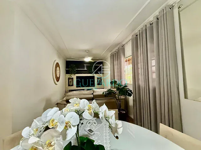 Casa com 220m² 3 quartos e 2 banheiros, à venda, no bairro Conjunto Habitacional Santiago II em Londrina