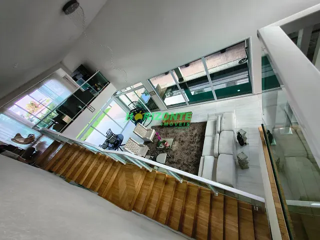 Casa 6 quartos e 6 banheiros, à venda, no bairro Urbanova em São José dos Campos