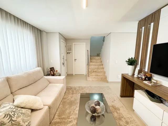 Casa com 155m² 3 quartos e 3 banheiros, à venda, no bairro Campina do Siqueira em Curitiba