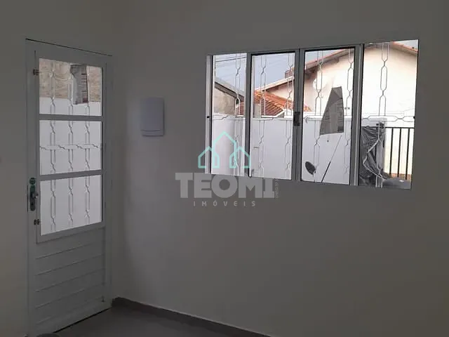 Casa com 125m² 2 quartos e 2 banheiros, à venda, no bairro Residencial Bardan em Taubaté