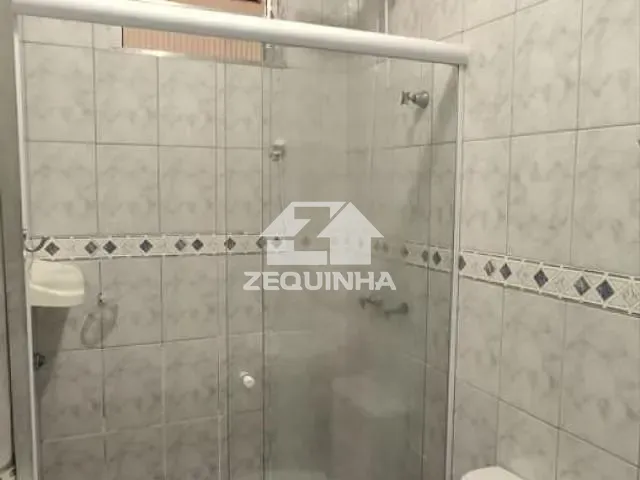 Casa com 250m² 6 quartos e 5 banheiros, à venda, no bairro Bela Vista em Osasco