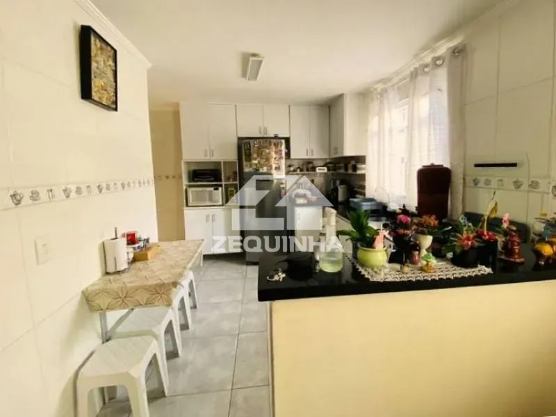 Casa, 6 quartos, 320 m² - Foto 20