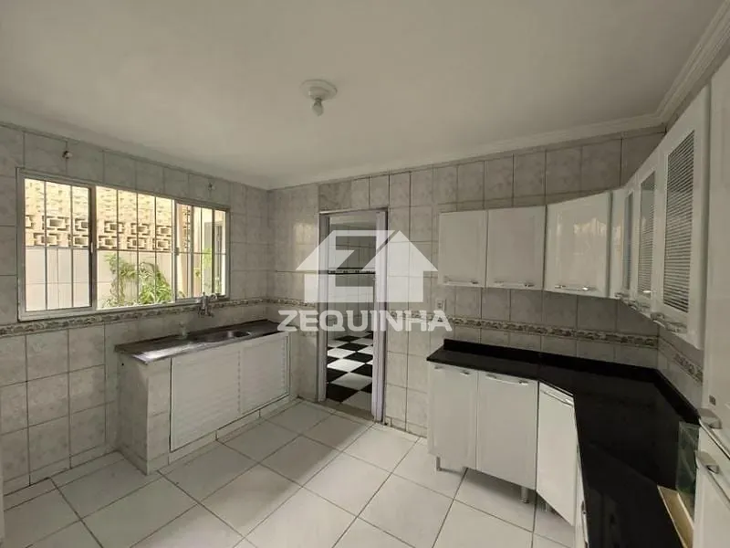 Casa, 6 quartos, 320 m² - Foto 6