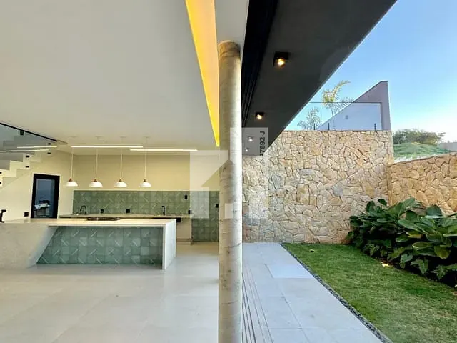 Casa com 405m² 3 quartos e 4 banheiros, à venda, no bairro Reserva Santa Rosa em Itatiba