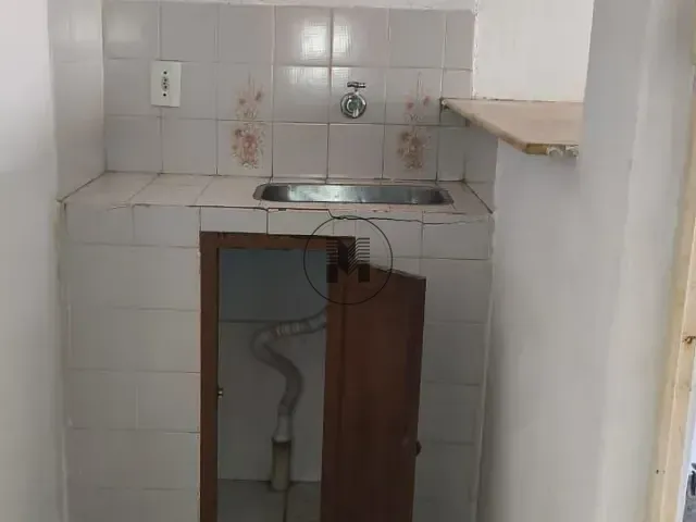 Casa 1 quarto e 1 banheiro, para alugar, no bairro Nova Guará em Guaratinguetá