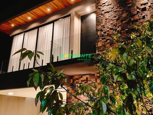 Casa com 720m² 4 quartos e 7 banheiros, à venda ou para alugar, no bairro Condomínio Reserva do Paratehy em São José dos Campos