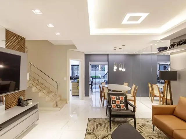 Casa com 210m² 3 quartos e 4 banheiros, à venda, no bairro Mossunguê em Curitiba