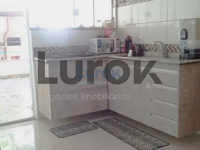 Casa com 300m² 3 quartos e 4 banheiros, à venda ou para alugar, no bairro Parque Nova Suiça em Valinhos