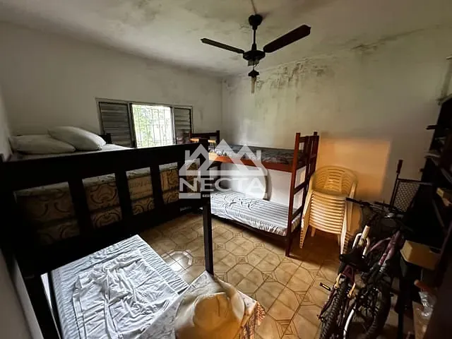 Casa com 720m² 3 quartos e 2 banheiros, à venda, no bairro Massaguaçu em Caraguatatuba