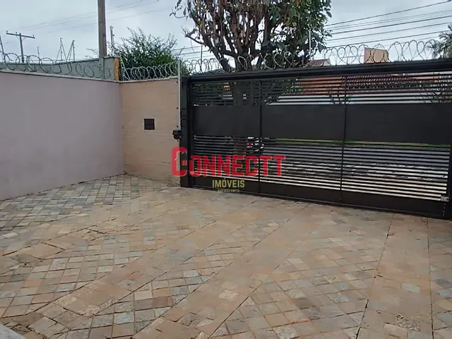 Casa com 288m² 3 quartos e 3 banheiros, para alugar, no bairro Centro em Ribeirão Preto