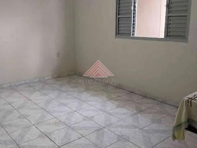 Casa com 365m² 2 quartos e 1 banheiro, à venda, no bairro Jardim Riviera em Santo André