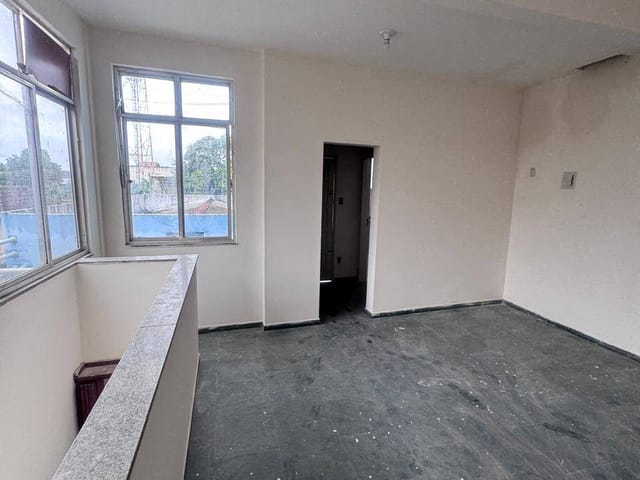 Casa com 360m² 5 quartos e 4 banheiros, à venda ou para alugar, no bairro Parque Tarcisio Miranda em Campos dos Goytacazes