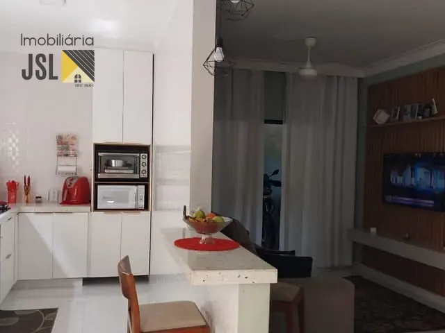 Casa 3 quartos e 2 banheiros, à venda, no bairro Residencial Borda do Campo em Caçapava