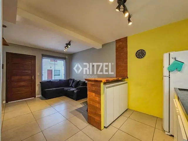 Casa 2 quartos e 2 banheiros, para alugar, no bairro Operário em Novo Hamburgo