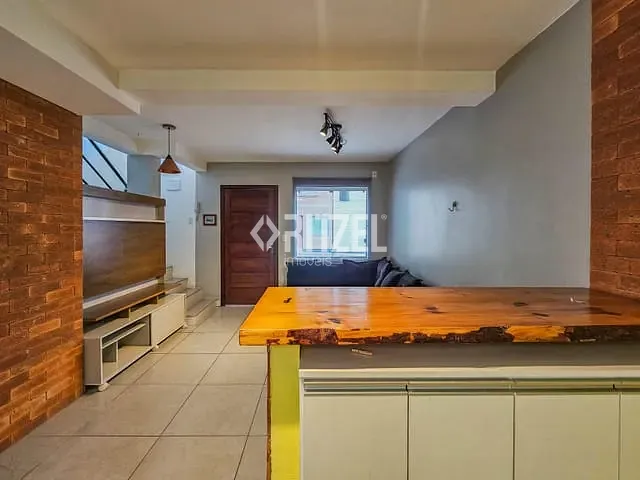 Casa 2 quartos e 2 banheiros, para alugar, no bairro Operário em Novo Hamburgo