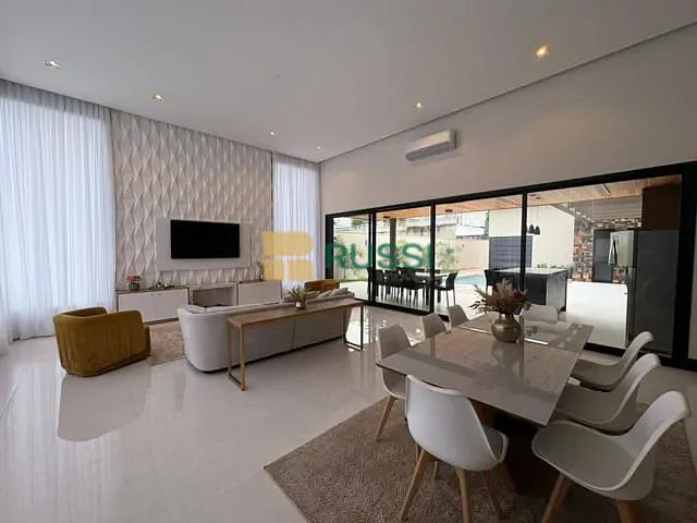 Casa com 700m² 4 quartos e 7 banheiros, à venda ou para alugar, no bairro Urbanova em São José dos Campos