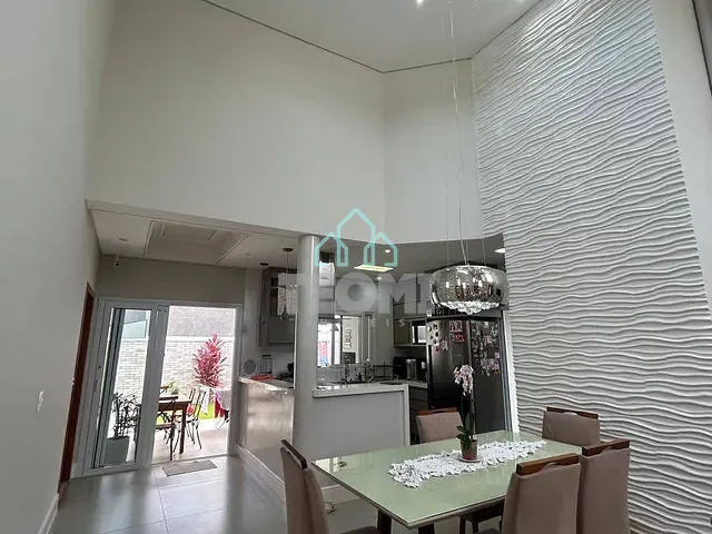 Casa com 300m² 3 quartos e 4 banheiros, à venda, no bairro Jardim Santa Tereza em Taubaté