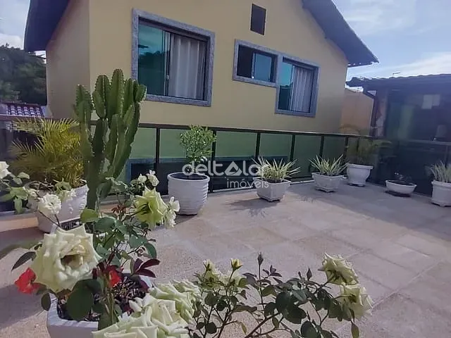 Casa com 360m² 3 quartos e 4 banheiros, à venda, no bairro Santa Branca em Belo Horizonte