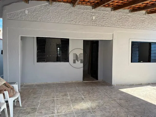 Casa 2 quartos e 1 banheiro, à venda, no bairro Santo Antônio em Lorena