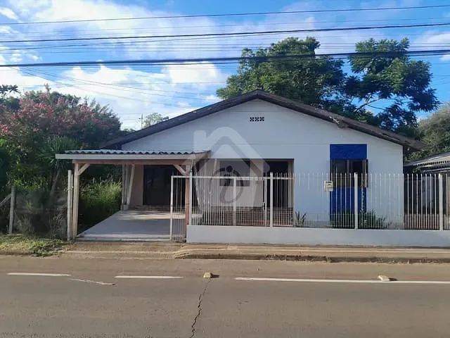 Casa 2 quartos e 1 banheiro, para alugar, no bairro Teutônia em Teutônia