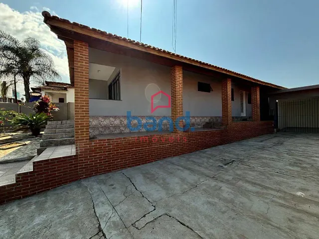 Casa 5 quartos e 2 banheiros, à venda, no bairro Jardim Santa Cruz em Porto Feliz