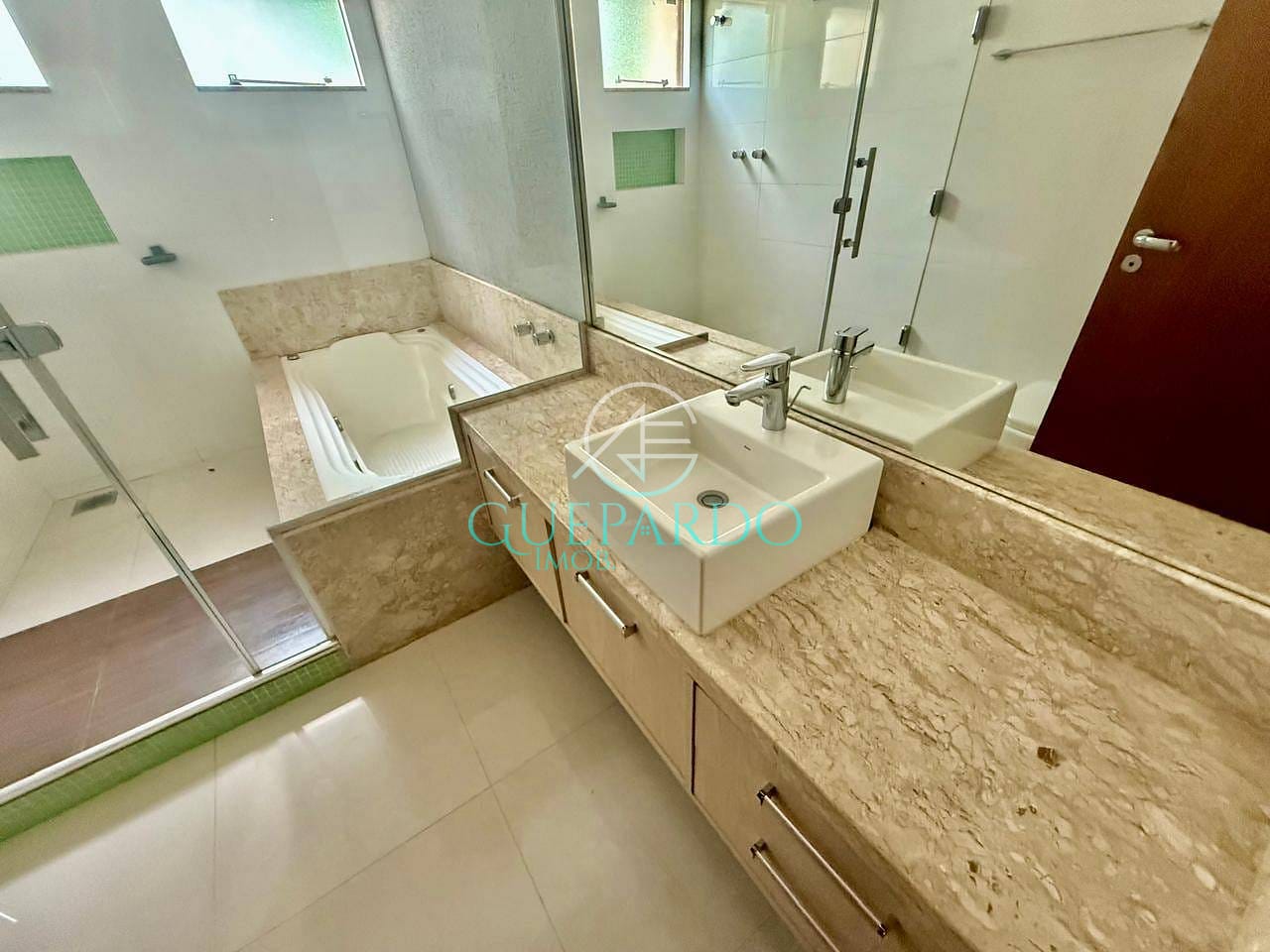 Casa, 3 quartos, 200 m² - Foto 28