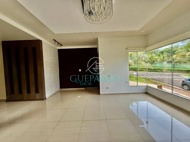Casa com 330m² 3 quartos e 2 banheiros, à venda ou para alugar, no bairro Esperança em Londrina