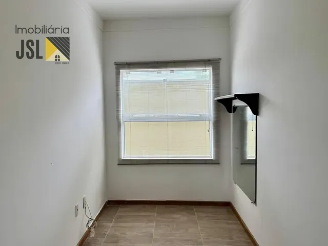 Casa 3 quartos e 4 banheiros, à venda, no bairro Condomínio Terras do Vale em Caçapava