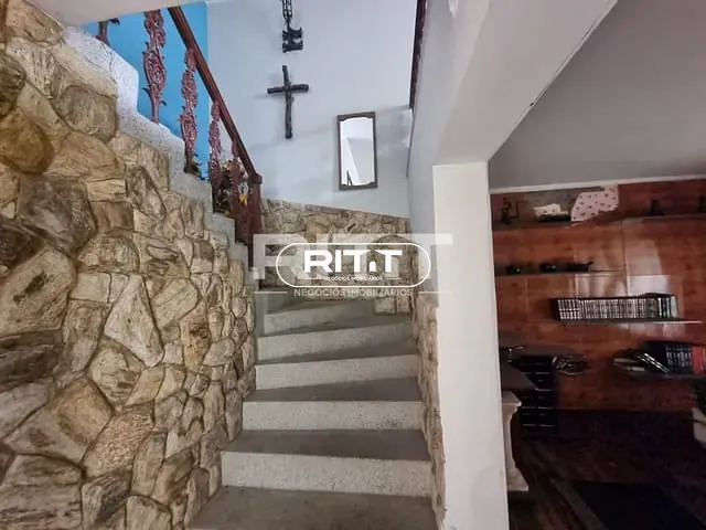 Casa com 250m² 3 quartos e 1 banheiro, à venda, no bairro Parque Itália em Campinas