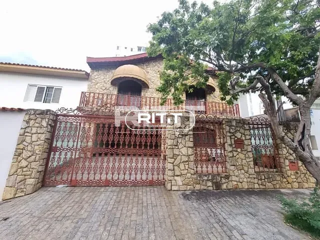 Casa com 250m² 3 quartos e 1 banheiro, à venda, no bairro Parque Itália em Campinas