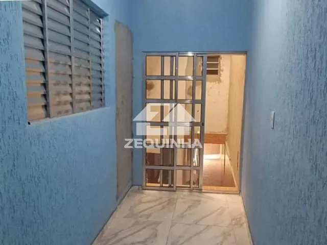 Casa com 140m² 3 quartos e 4 banheiros, à venda, no bairro Vila Menk em Osasco