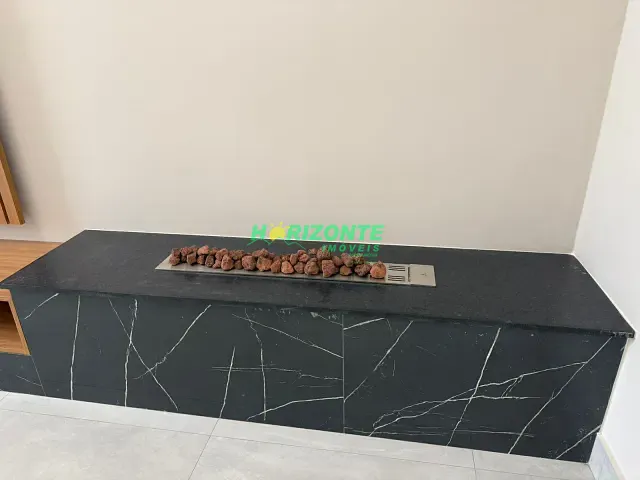 Casa com 360m² 3 quartos e 4 banheiros, à venda, no bairro Condomínio Bellavittá em Caçapava