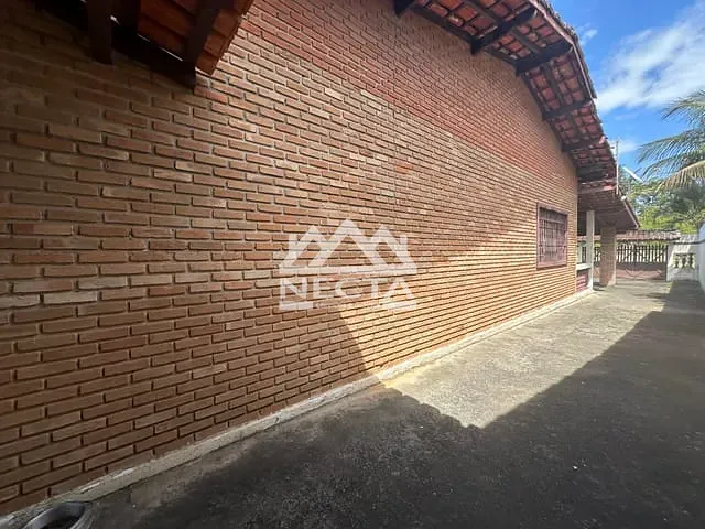 Casa com 500m² 3 quartos e 3 banheiros, à venda, no bairro Porto Novo em Caraguatatuba