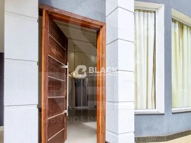 Casa com 274m² 4 quartos e 4 banheiros, para alugar, no bairro Jardim Novo Horizonte em Sorocaba