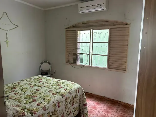 Casa 3 quartos e 2 banheiros, para alugar, no bairro Jardim Vista Alegre em Guaratinguetá