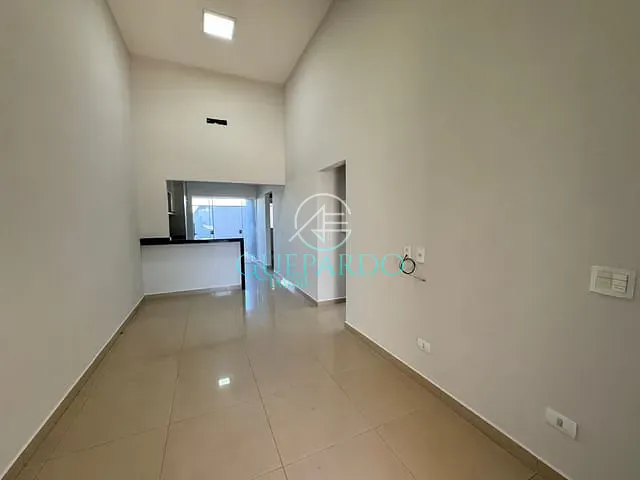 Casa 3 quartos e 2 banheiros, à venda, no bairro Loteamento Morada das Flores em Cambé
